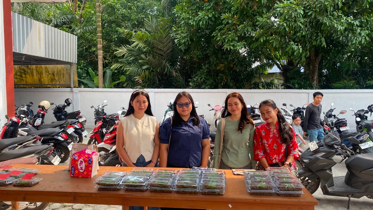 Semangat Kebersamaan SPRP dalam Usaha Dana Natal